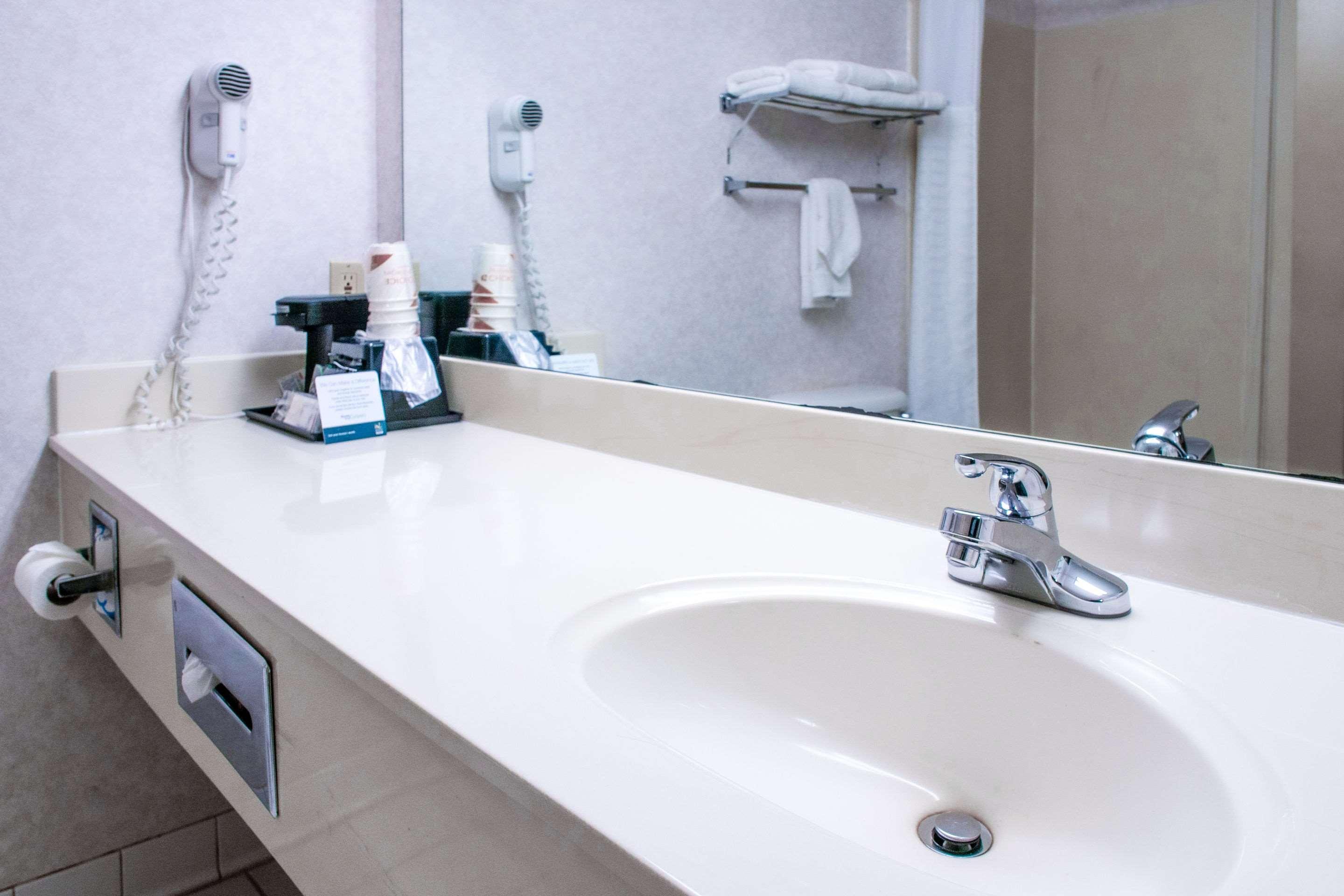 Quality Inn Moore - Oklahoma City Extérieur photo