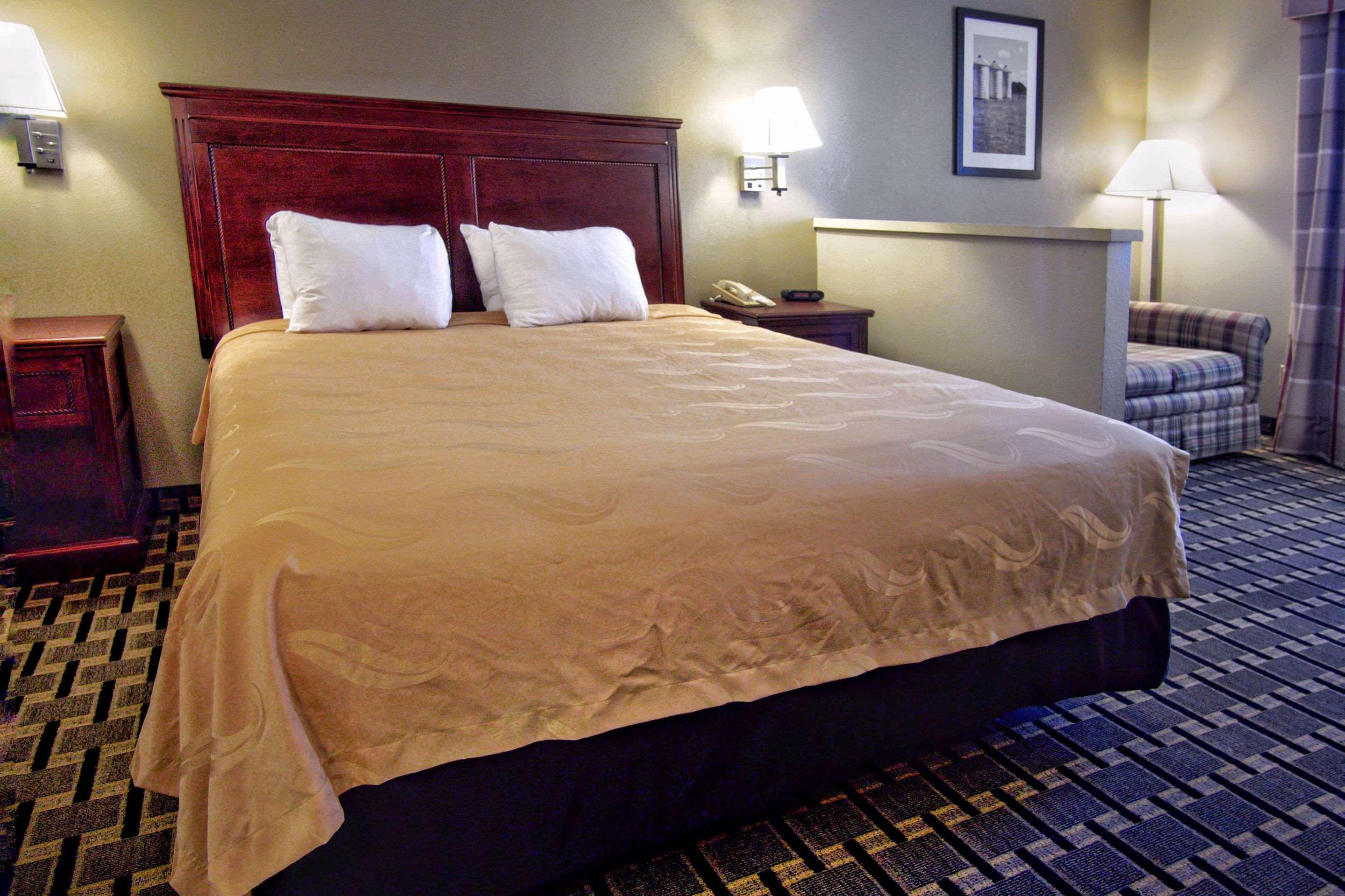 Quality Inn Moore - Oklahoma City Extérieur photo