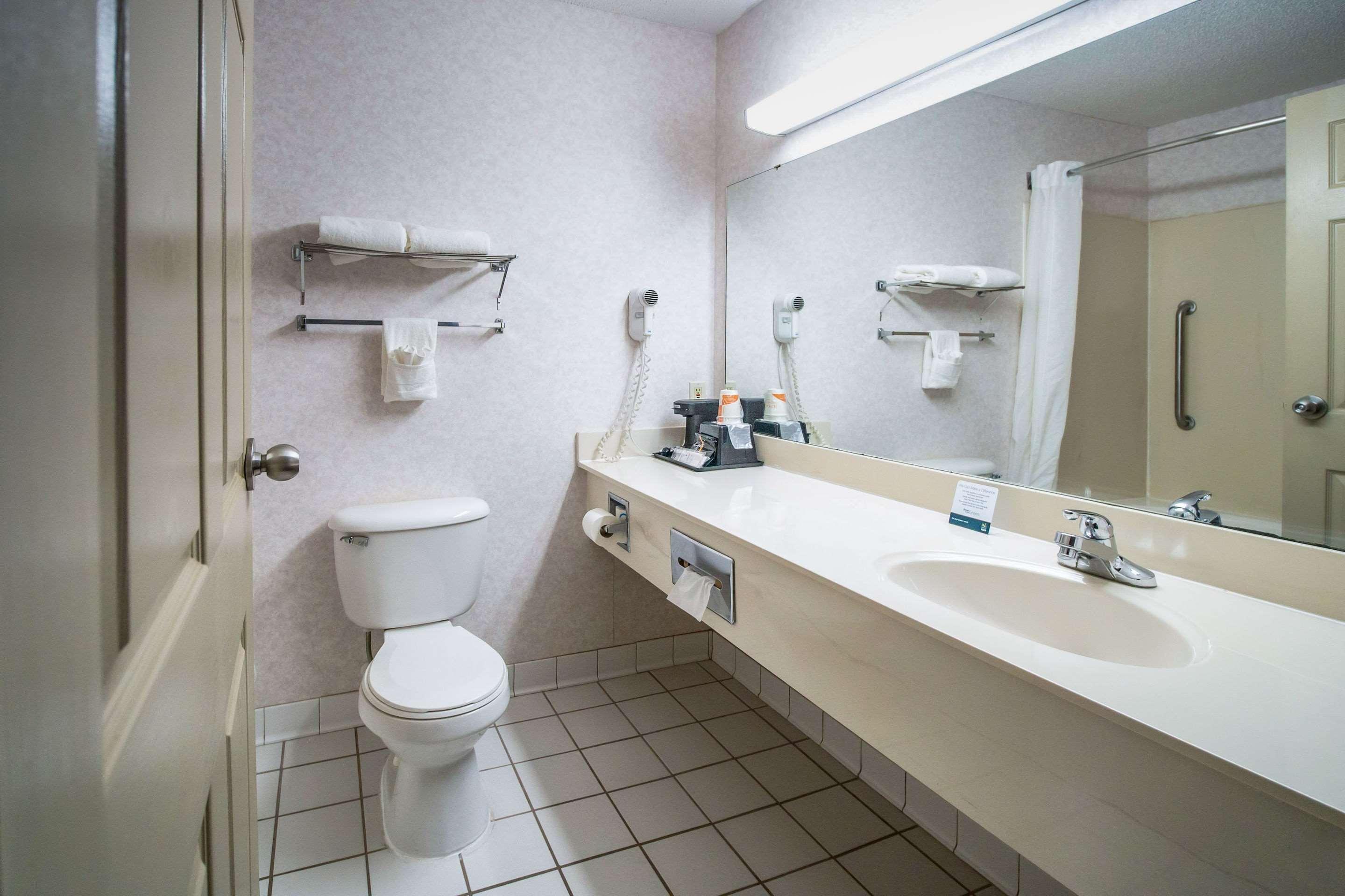 Quality Inn Moore - Oklahoma City Extérieur photo