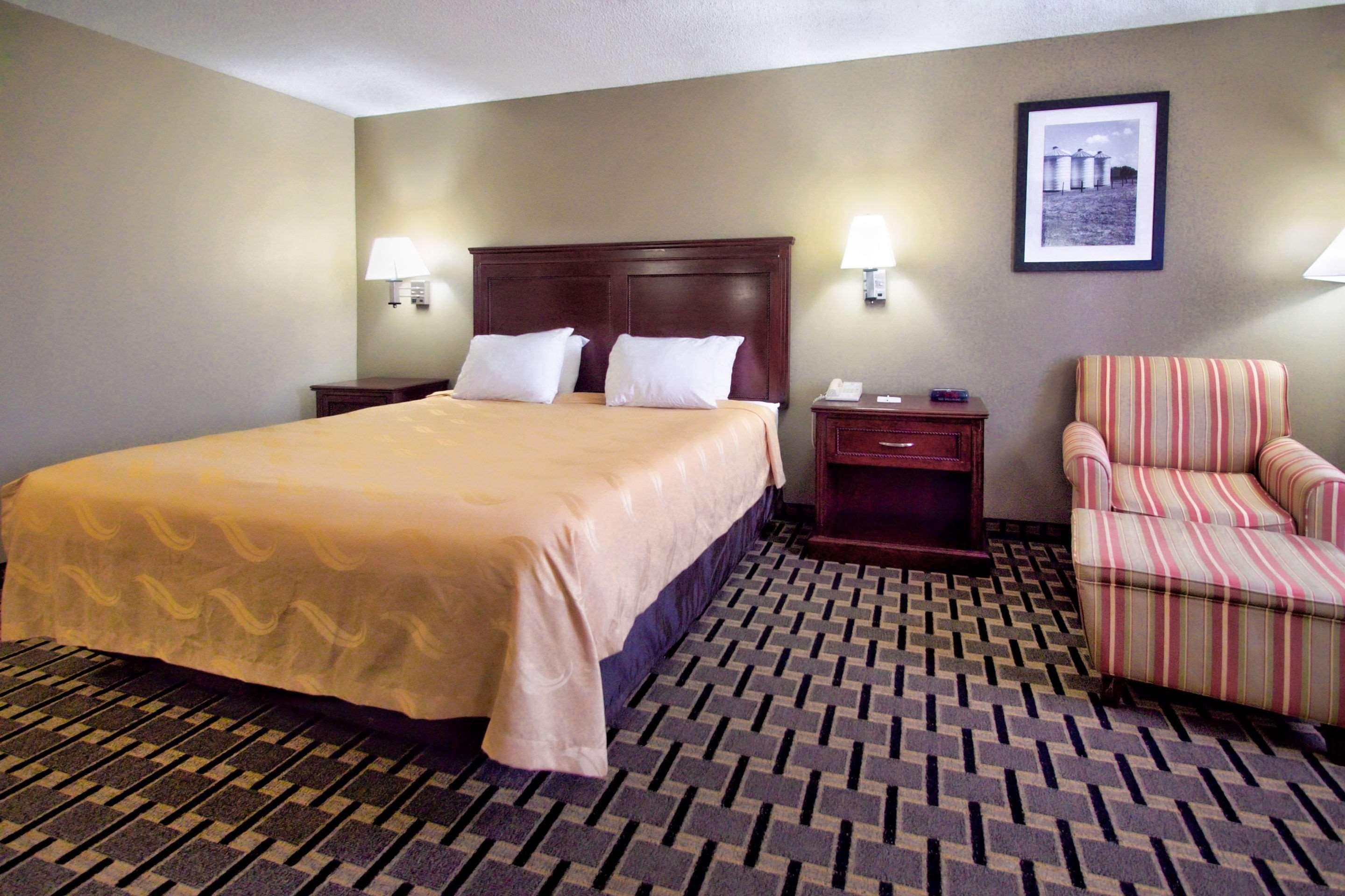 Quality Inn Moore - Oklahoma City Extérieur photo